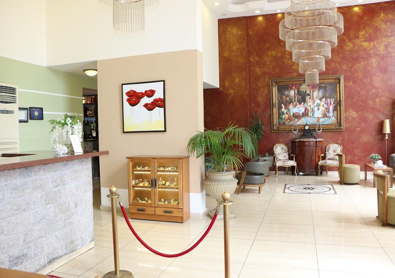 Al Murjan Palace Hotel Dżunija Zewnętrze zdjęcie